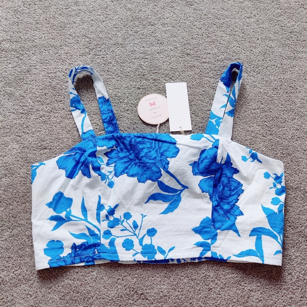 C by One Women's Floral Crop Top Blue White Size Medium NEW Bohemian Cottagecore